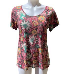 LuLaRoe Classic T shirt NWT Small